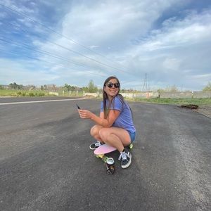 Meet your Posher, Megan